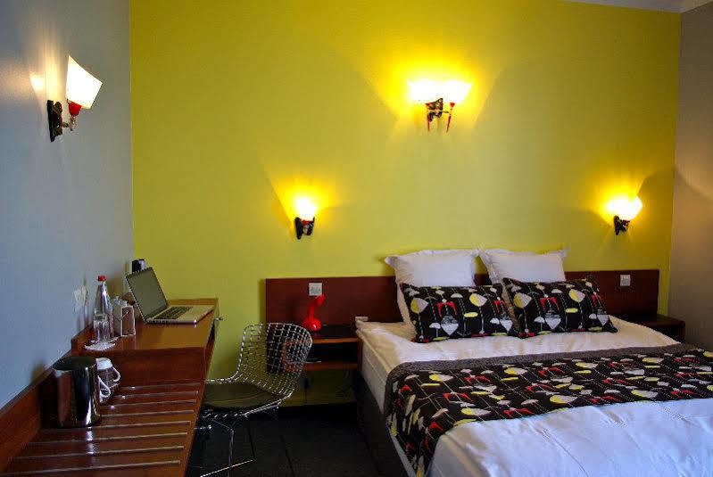 Hotel Le Marly El Havre Exterior foto